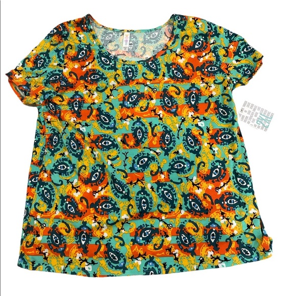 LuLaRoe Tops - Lula Classic Tee NWT